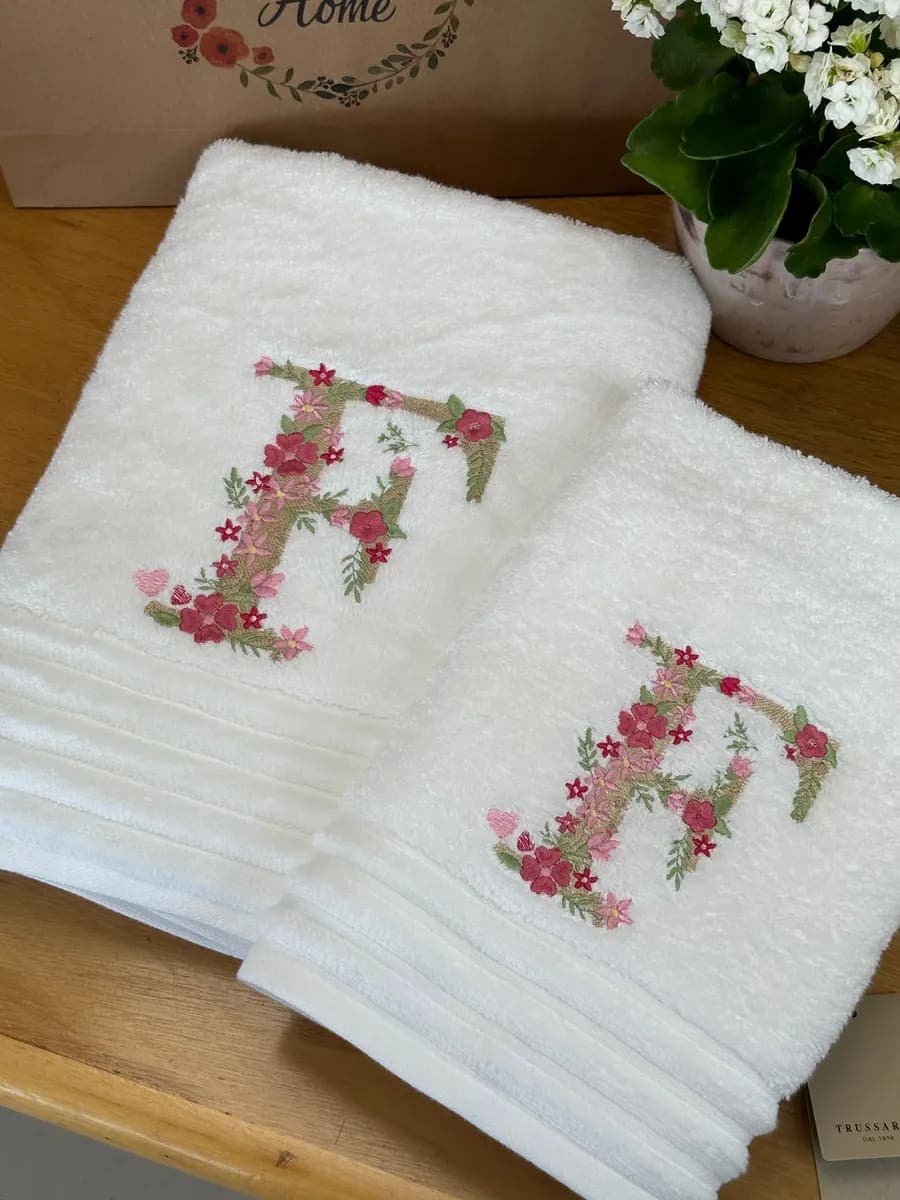 Jogo de Toalhas de Banho e Rosto Trussardi – Floral