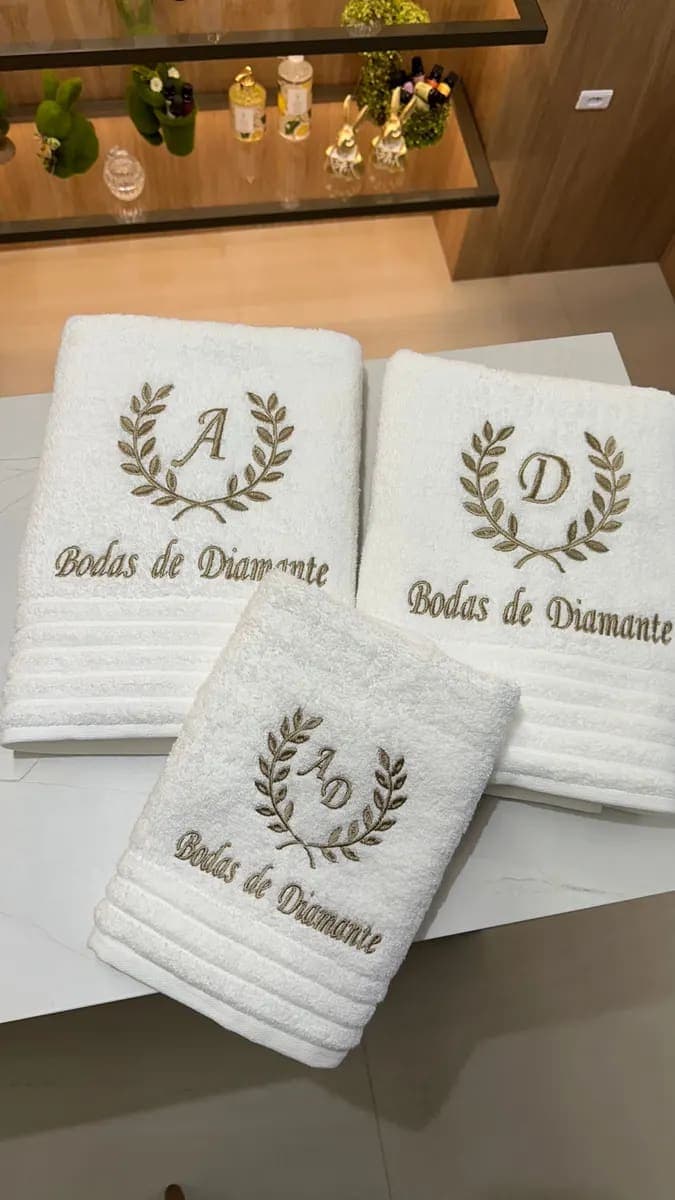 Jogo de Toalhas Trussardi Branco – Bodas de Diamante