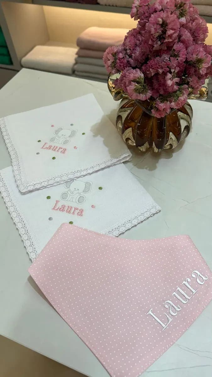 Kit Fraldinhas de Boca e Babador - 3 pçs