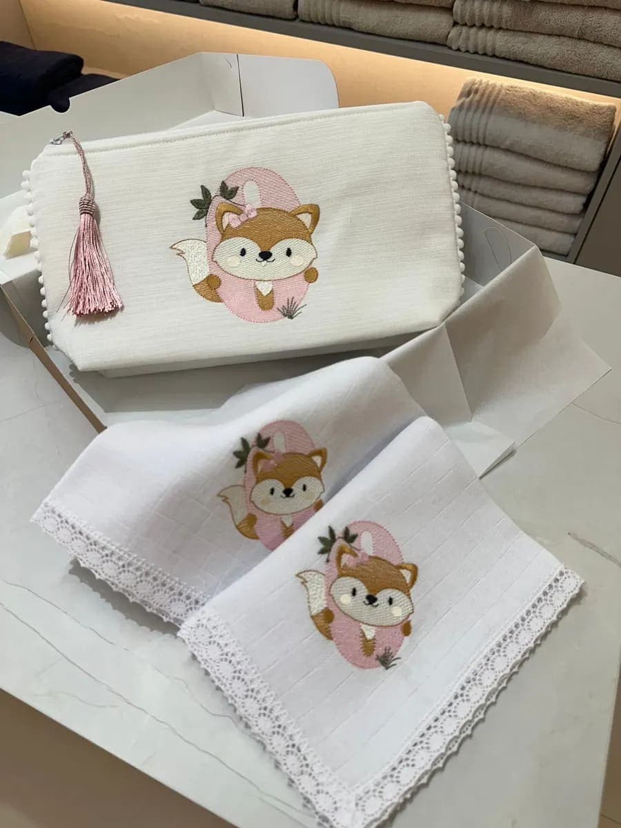 Kit Necessaire e Fraldinhas de Boca - 3 pçs