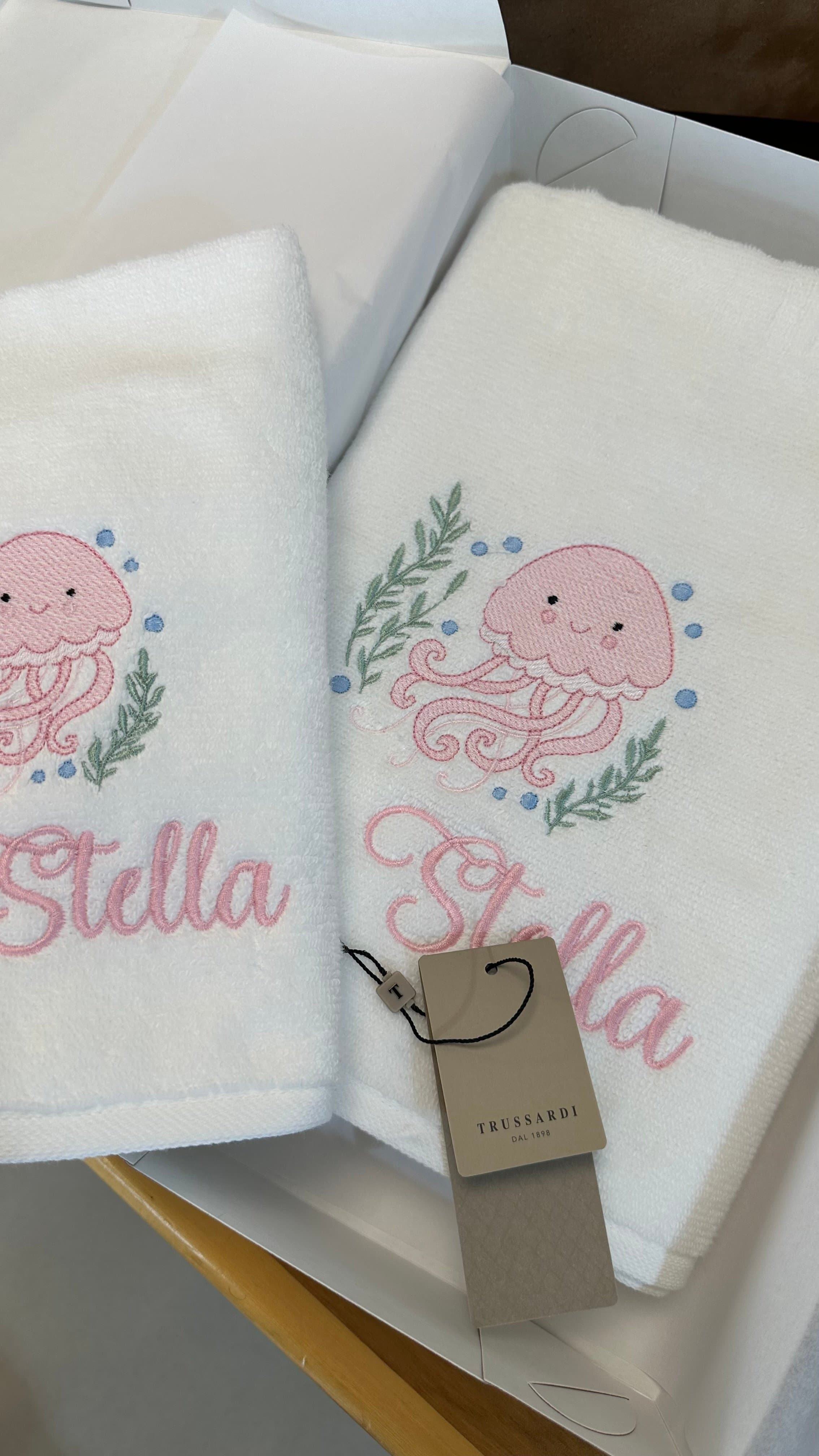 Jogo Toalha de Banho, Rosto e Piso - Trussardi Sartoria — imagem 3