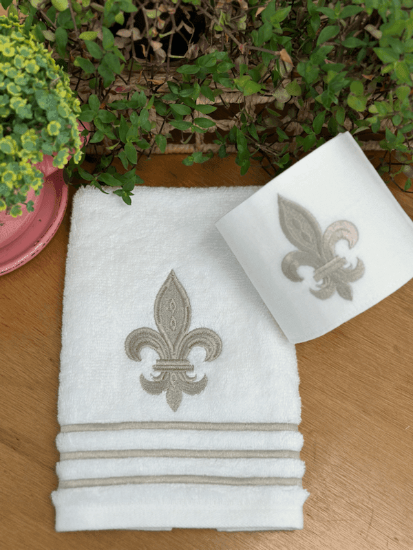 Toalha Lavabo e Porta Papel H Flor de Lis Fendi